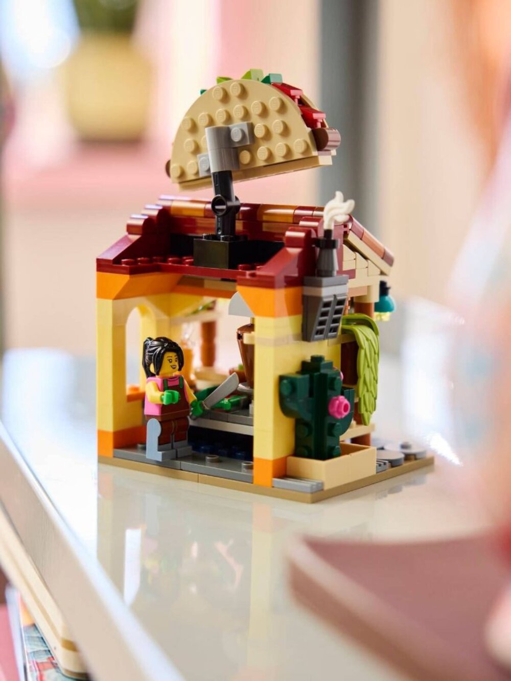 LEGO 40907 Restaurants of the World: Mexico Taqueria NIB New in Hand - Picture 11 of 13